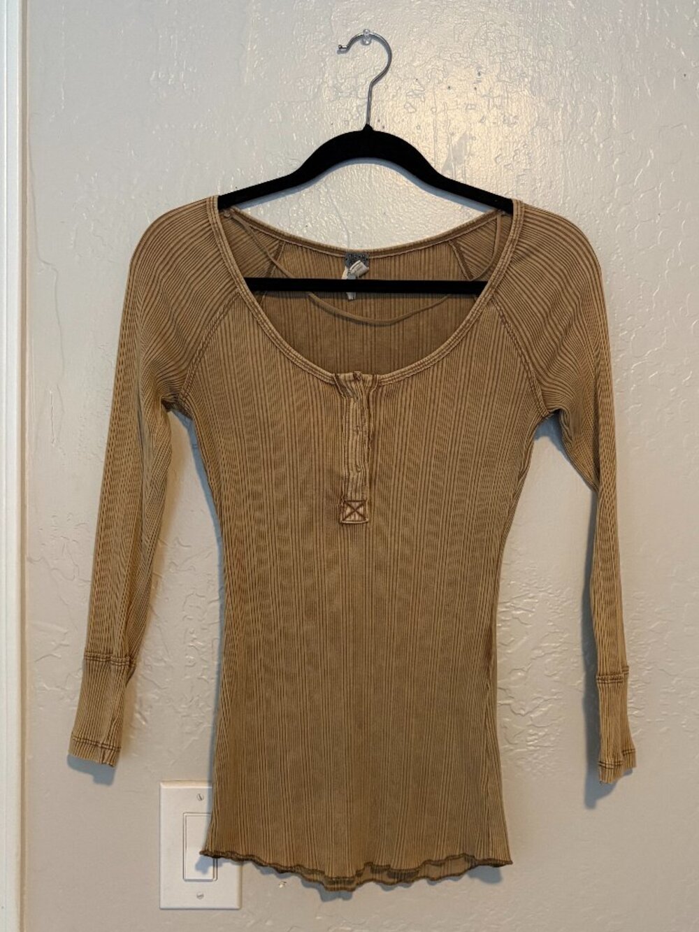 Free People Size Small Yellow Button Down Henley Y2K Style Layering Piece